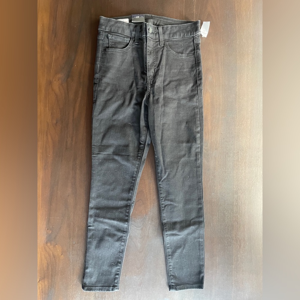 GAP Universal High Rise Jeggings